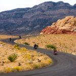 Las tres mejores rutas para ir en moto en otoño