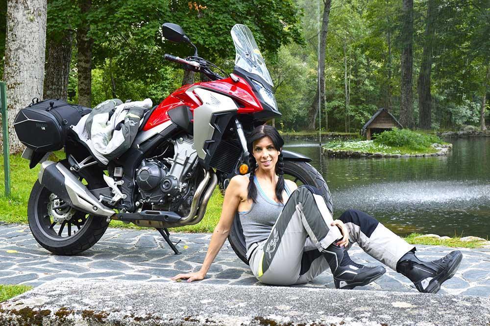 botas touring para ir en moto mujer