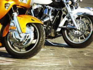 Seis Tipos de neumáticos de moto | Mejora tu conducción